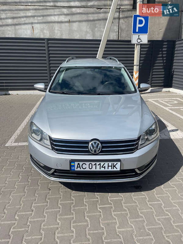 Volkswagen Passat 2011