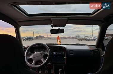 Универсал Volkswagen Passat 1995 в 