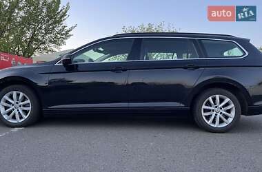 Универсал Volkswagen Passat 2015 в 