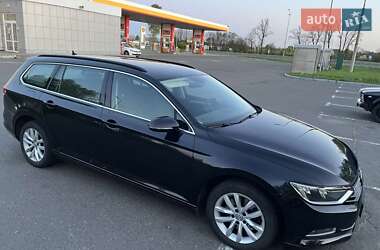 Универсал Volkswagen Passat 2015 в 