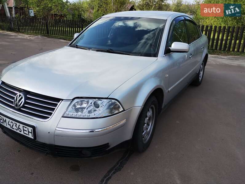 Седан Volkswagen Passat 2002 в Сумах
