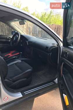 Седан Volkswagen Passat 2002 в 
