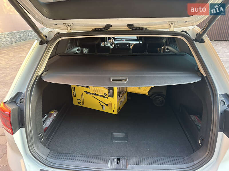 Универсал Volkswagen Passat 2020 в Бродах