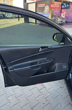 Универсал Volkswagen Passat 2006 в 