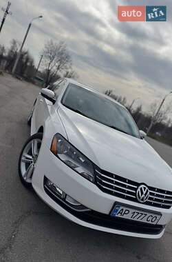 Седан Volkswagen Passat 2014 в Запорожье