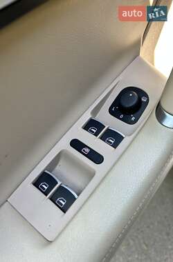 Универсал Volkswagen Passat 2012 в 