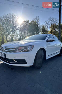 Седан Volkswagen Passat 2016 в 