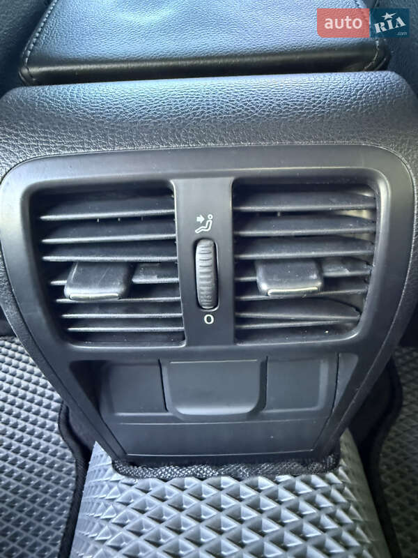 Седан Volkswagen Passat 2008 в Чернівцях