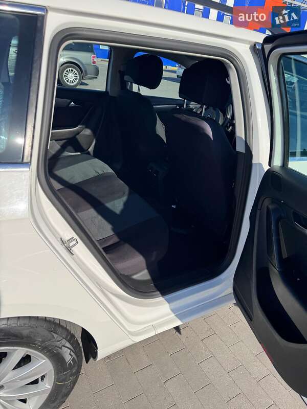 Универсал Volkswagen Passat 2012 в Виннице