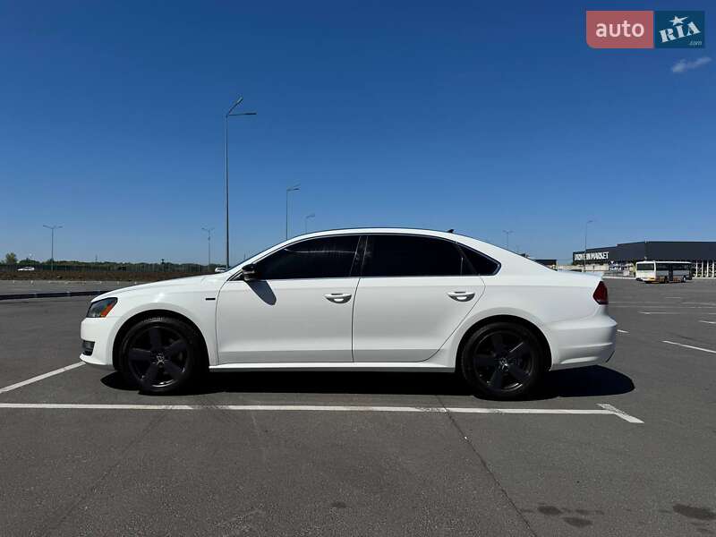 Седан Volkswagen Passat 2015 в 