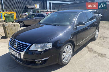 Седан Volkswagen Passat 2007 в 