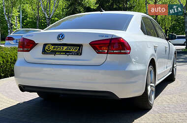 Седан Volkswagen Passat 2014 в 