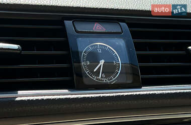 Седан Volkswagen Passat 2014 в 