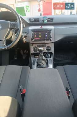 Універсал Volkswagen Passat 2008 в 