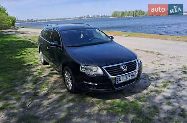 Універсал Volkswagen Passat 2009 в Обухові