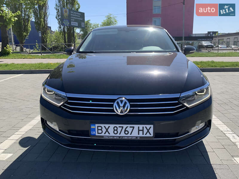 Седан Volkswagen Passat 2017 в Хмельницькому