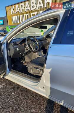 Универсал Volkswagen Passat 2011 в 