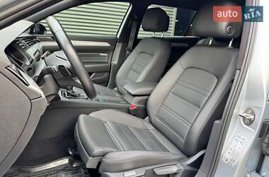 Универсал Volkswagen Passat 2022 в 