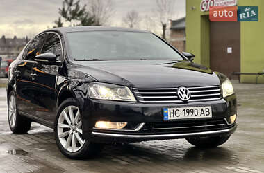 Седан Volkswagen Passat 2011 в Богородчанах