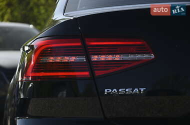 Седан Volkswagen Passat 2017 в 