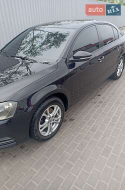 Седан Volkswagen Passat 2012 в 