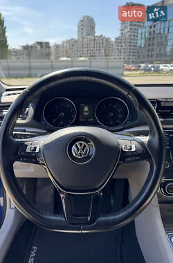 Седан Volkswagen Passat 2016 в 