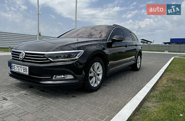 Универсал Volkswagen Passat 2015 в Николаеве