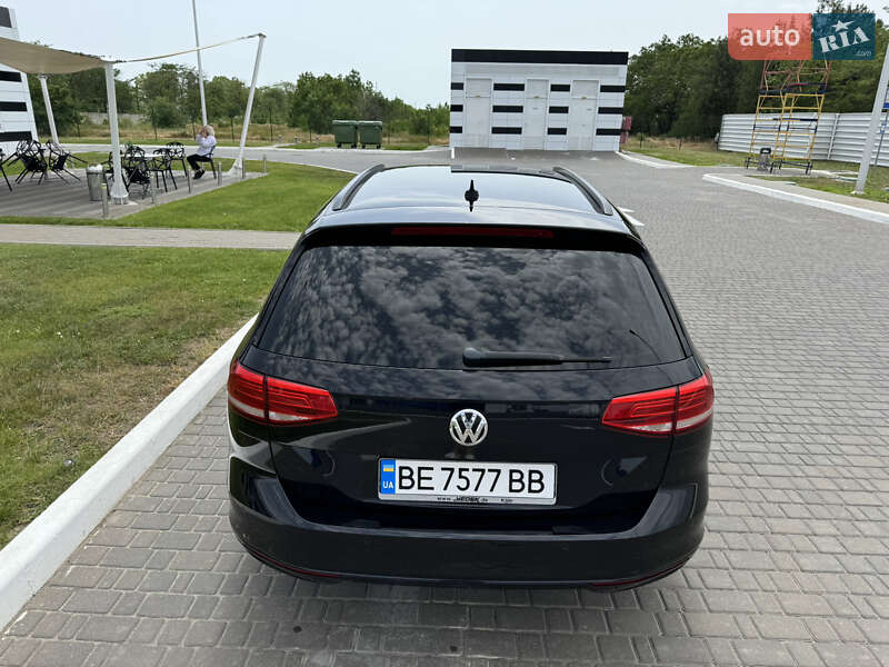 Універсал Volkswagen Passat 2015 в Миколаєві
