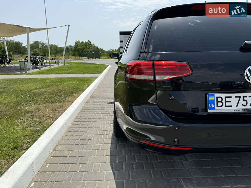 Універсал Volkswagen Passat 2015 в Миколаєві