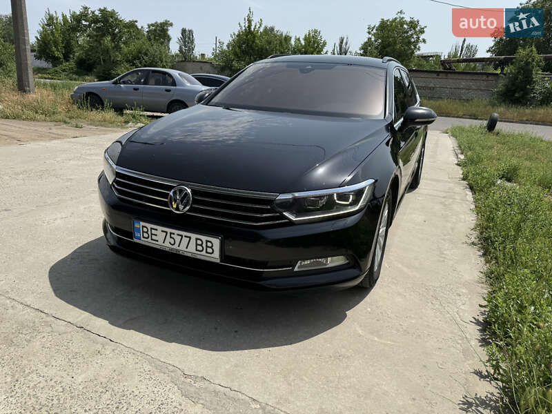Універсал Volkswagen Passat 2015 в Миколаєві
