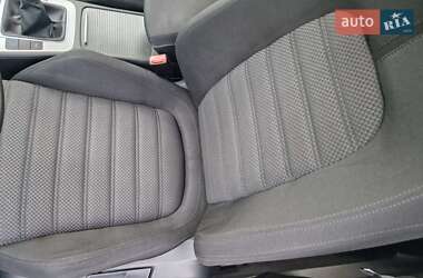 Седан Volkswagen Passat 2009 в 