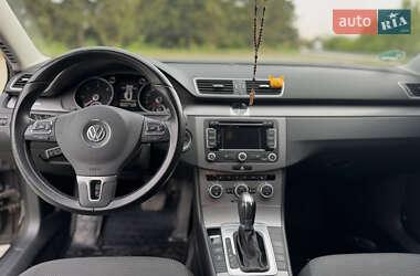 Універсал Volkswagen Passat 2012 в 