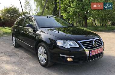Универсал Volkswagen Passat 2009 в Житомире
