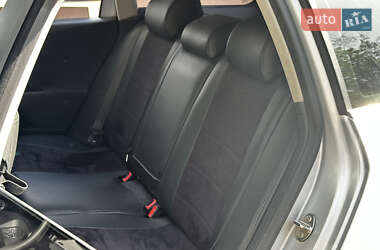 Универсал Volkswagen Passat 2009 в 
