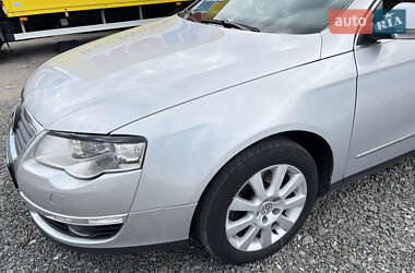 Универсал Volkswagen Passat 2010 в 