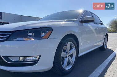 Седан Volkswagen Passat 2015 в 