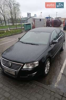 Седан Volkswagen Passat 2006 в Івано-Франківську