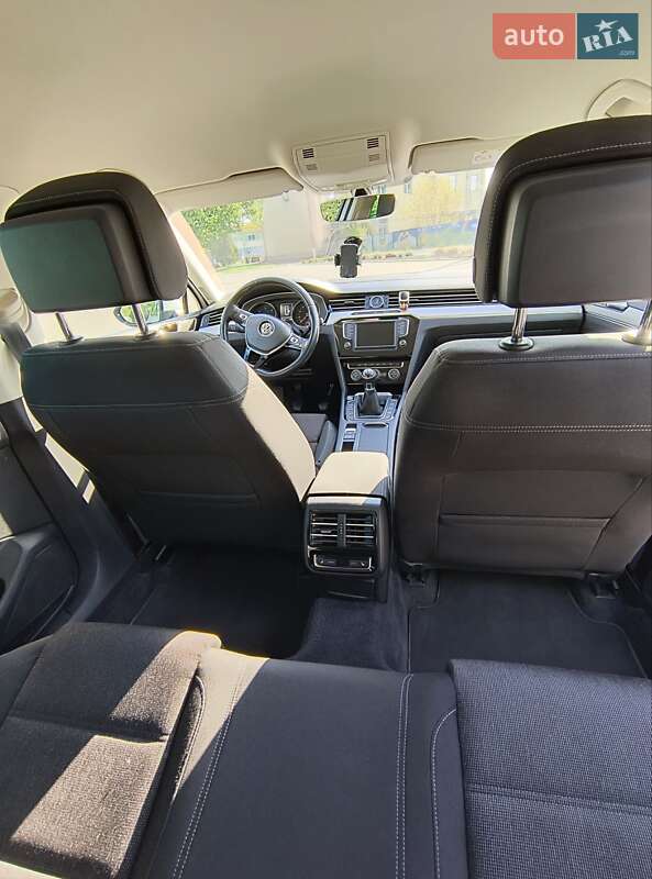 Универсал Volkswagen Passat 2017 в Полтаве