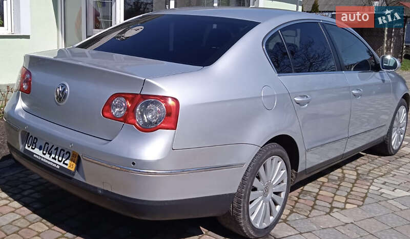 Седан Volkswagen Passat 2006 в Городке