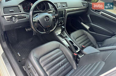 Седан Volkswagen Passat 2016 в 