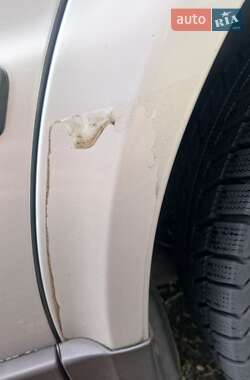 Седан Volkswagen Passat 2001 в 