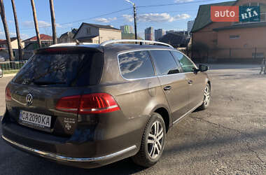 Універсал Volkswagen Passat 2012 в 