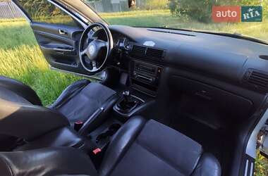 Седан Volkswagen Passat 2004 в 