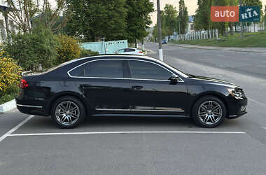 Седан Volkswagen Passat 2016 в 