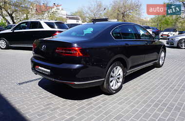 Седан Volkswagen Passat 2019 в 