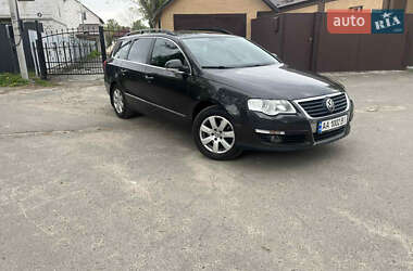 Універсал Volkswagen Passat 2010 в Києві