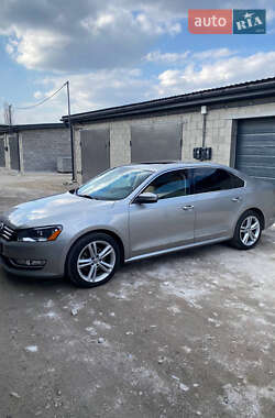 Седан Volkswagen Passat 2013 в 