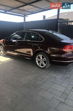 Седан Volkswagen Passat 2013 в 