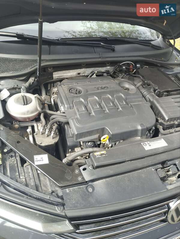 Универсал Volkswagen Passat 2016 в Батурине