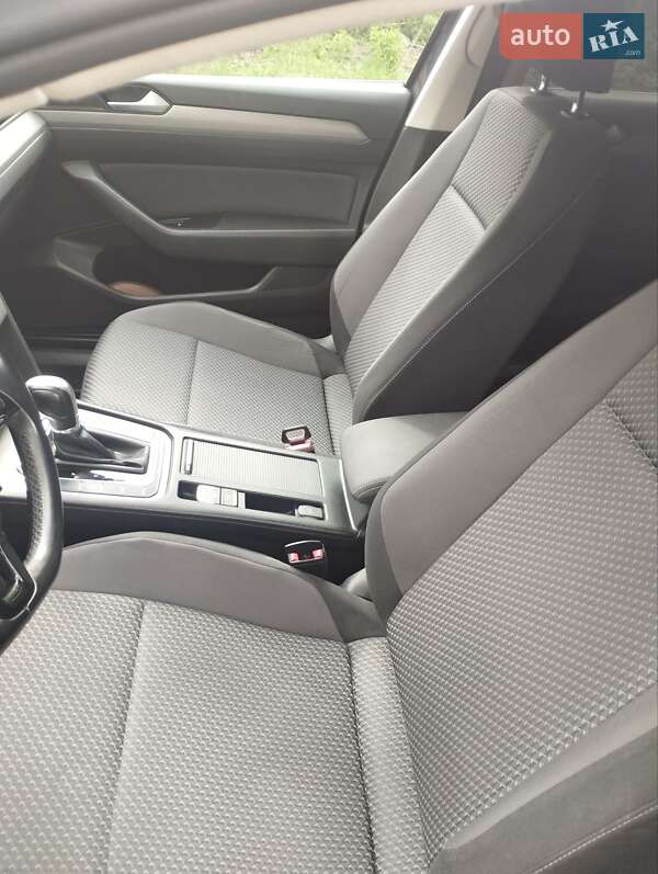 Универсал Volkswagen Passat 2016 в Батурине